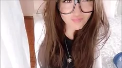 Jouer La matrigna ti sorprende con un pompino natalizio anticipato in POV - Divertimento eccentrico con finto cest