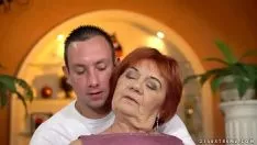 Reproduzir Vídeos Xnxx com garotas fazendo sexo