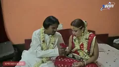 تشغيل Desi Indian Honeymoon: شغف الليلة الساخنة بالزوجة الساخنة