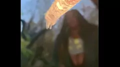 Oynat Siyah cadı milf, ormanda hardcore fucked alır