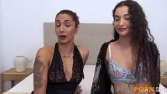 Jouer Trio lesbien: Valeria del Rio, Candy Fly & A Big Dick!